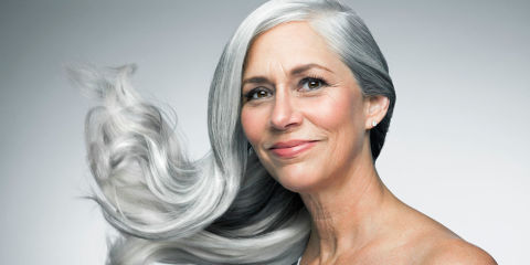 Las razones por las que salen canas